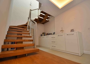 شقة 5 + 1 في حي لارا أنطاليا 