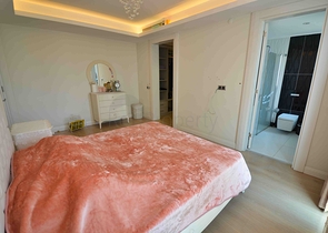 شقة 5 + 1 في حي لارا أنطاليا 