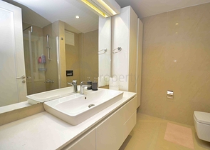 شقة 5 + 1 في حي لارا أنطاليا 