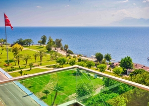 شقة 5 + 1 في حي لارا أنطاليا 