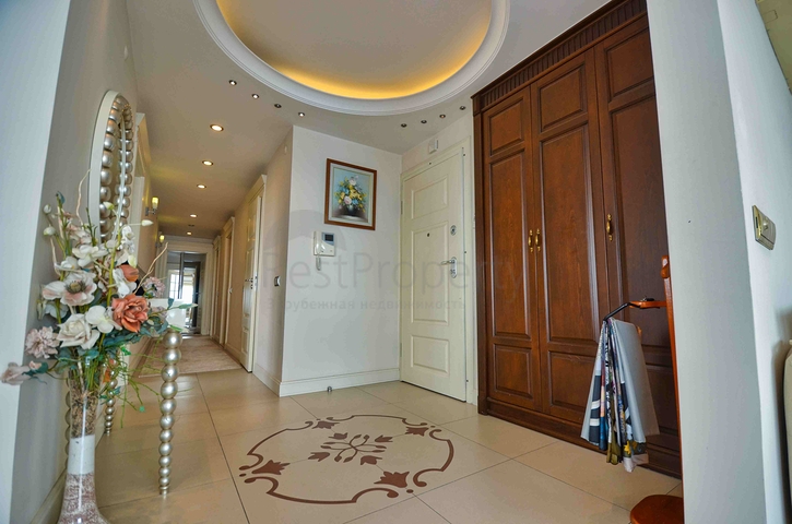 شقة 4+1 في باخشيليفلر - حي أنطاليا 