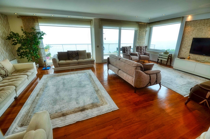 شقة 4+1 في باخشيليفلر - حي أنطاليا 