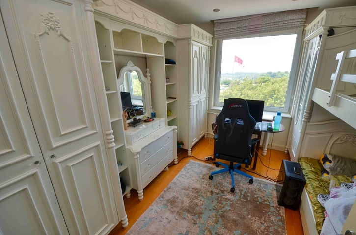 شقة 4+1 في باخشيليفلر - حي أنطاليا 