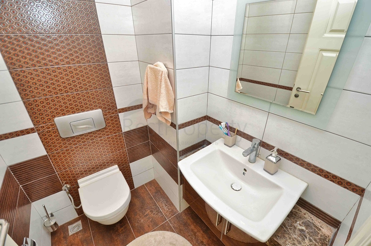 شقة 4+1 في باخشيليفلر - حي أنطاليا 