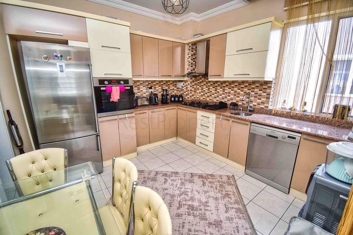 شقة 3 + 1 في حي لارا أنطاليا 