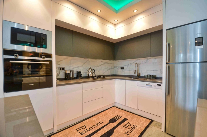 فيلا واسعة 4 + 1 في كيمير-منطقة أنطاليا 