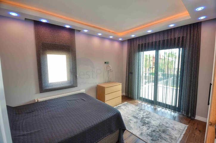 فيلا واسعة 4 + 1 في كيمير-منطقة أنطاليا 