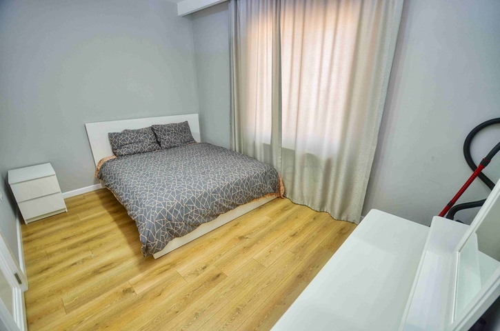 شقة فسيحة 4 + 1 في أونكالي - حي أنطاليا 