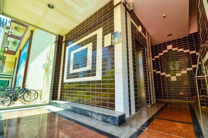 شقة فسيحة 4 + 1 في أونكالي - حي أنطاليا 