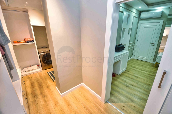 شقة فسيحة 4 + 1 في أونكالي - حي أنطاليا 