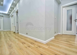 شقة فسيحة 4 + 1 في أونكالي - حي أنطاليا 