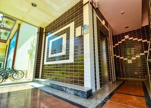 شقة فسيحة 4 + 1 في أونكالي - حي أنطاليا 