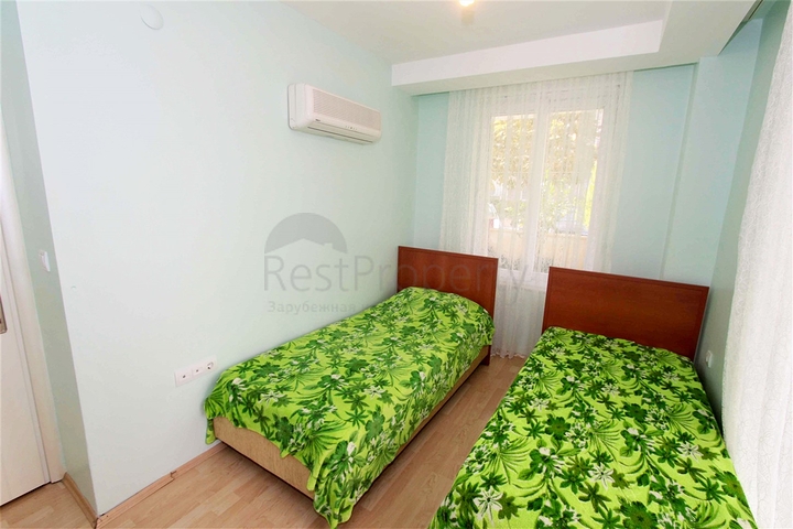 شقة 2 + 1 مع أثاث في هورما كونيالتي