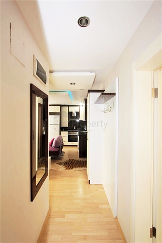 شقة 2 + 1 مع أثاث في هورما كونيالتي