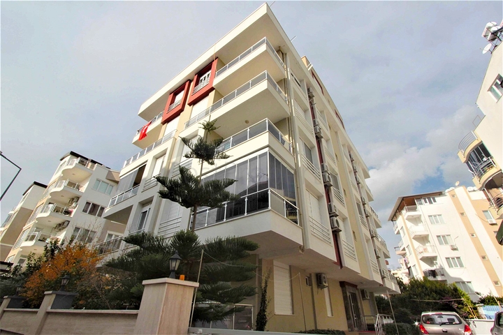 شقة 2 + 1 مع أثاث في هورما كونيالتي