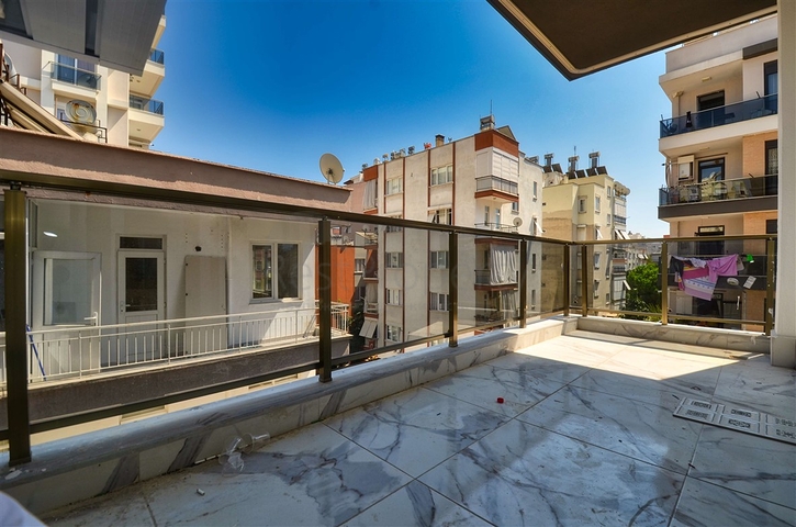 شقق تخطيط 2+1,3+1 في وسط مدينة أنطاليا 