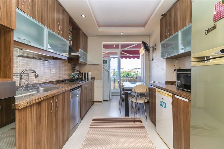 شقة 3 + 1 في حي بينارباشي - أنطاليا 