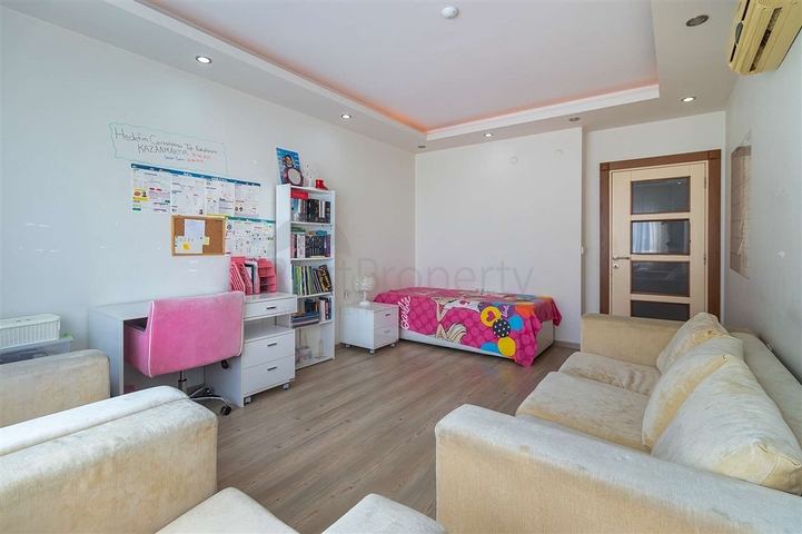 شقة 3 + 1 في حي بينارباشي - أنطاليا 