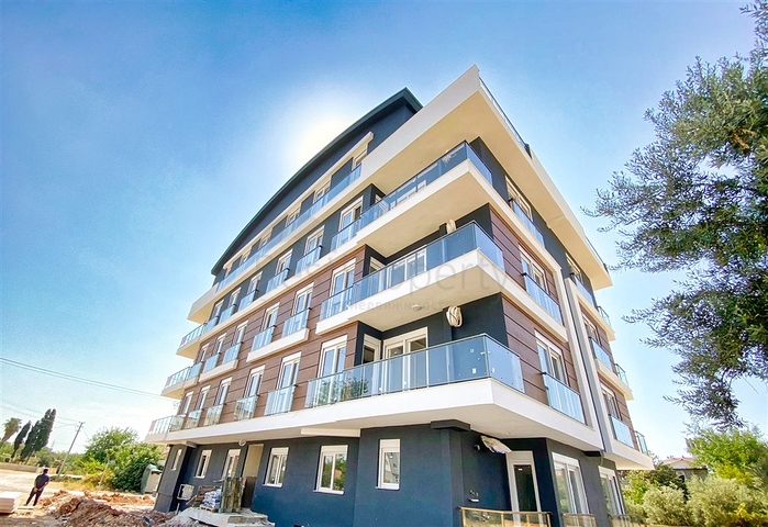 شقق دوبلكس 2+1 و 4+1 في منطقة كيبيز - أنطاليا 