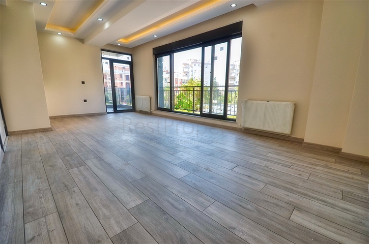 شقق 6+1 في وسط مدينة أنطاليا 