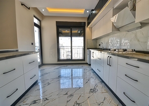 شقق 6+1 في وسط مدينة أنطاليا 