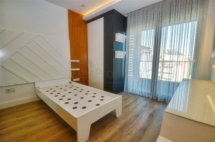 شقة 4+1 في حي أنكالي-أنطاليا 