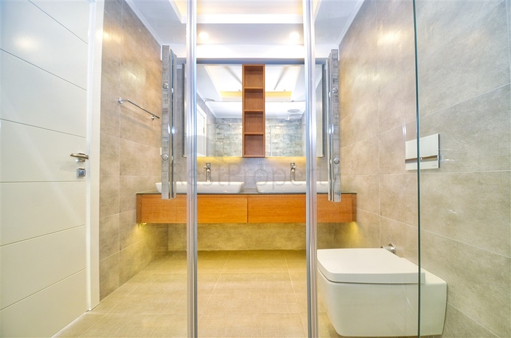 شقة 4+1 في حي أنكالي-أنطاليا 