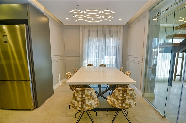 شقة 4+1 في حي أنكالي-أنطاليا 