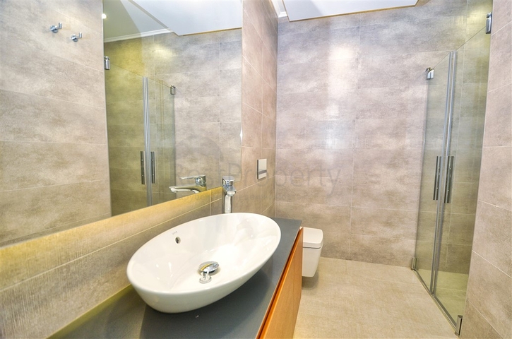 شقة 4+1 في حي أنكالي-أنطاليا 