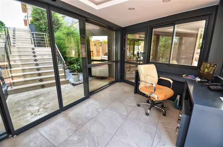 شقة 4+1 في حي أنكالي-أنطاليا 