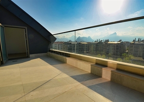 شقة 4+1 في حي أنكالي-أنطاليا 