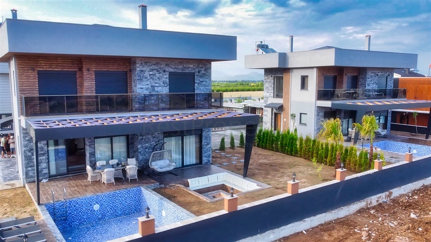 فيلا 3+1 في منطقة دوشيميالتي-أنطاليا 