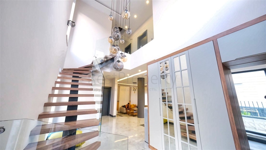 فيلا 3+1 في منطقة دوشيميالتي-أنطاليا 