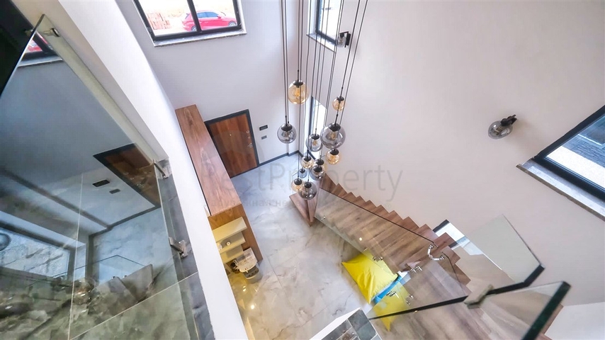 فيلا 3+1 في منطقة دوشيميالتي-أنطاليا 