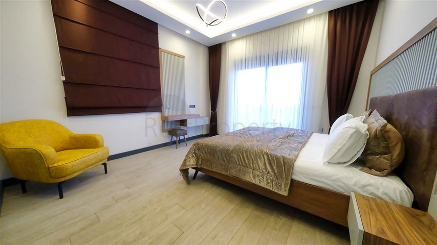 فيلا 3+1 في منطقة دوشيميالتي-أنطاليا 