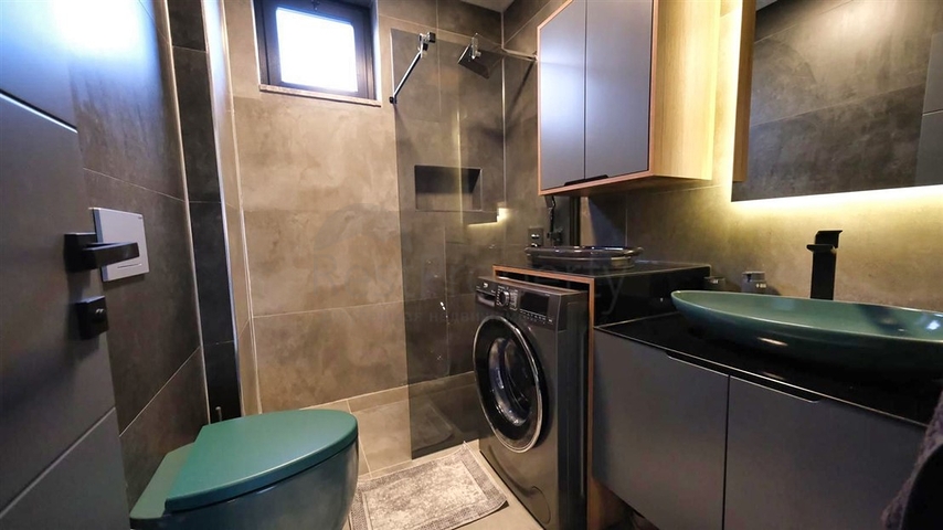 فيلا 3+1 في منطقة دوشيميالتي-أنطاليا 