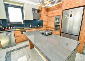 فيلا 3+1 في منطقة دوشيميالتي-أنطاليا 