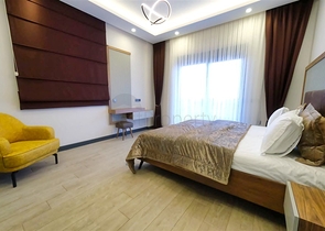 فيلا 3+1 في منطقة دوشيميالتي-أنطاليا 