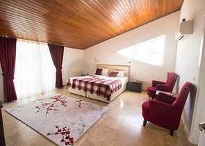 شقة 4 + 1 في منطقة بيليك أنطاليا 