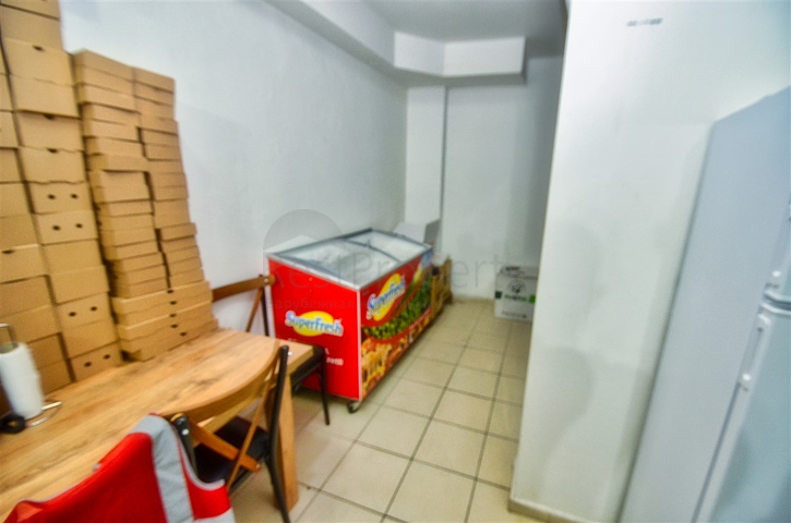 المباني التجارية في منطقة توروس أنطاليا الصغيرة للبيع 