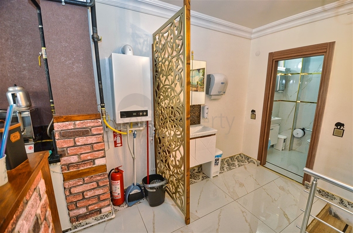 المباني التجارية في منطقة توروس أنطاليا الصغيرة للبيع 