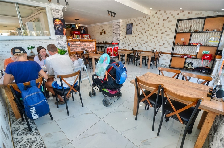 المباني التجارية في منطقة توروس أنطاليا الصغيرة للبيع 