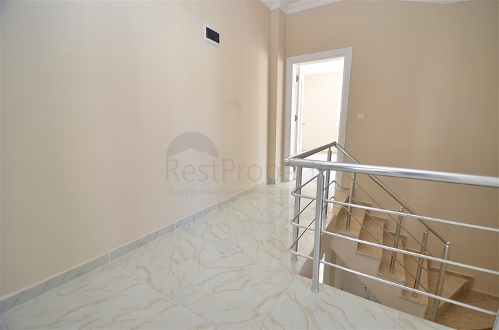 شقق دوبلكس 2+1 و 6+1 في منطقة كيبيز - أنطاليا 