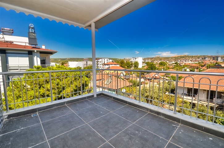 شقق دوبلكس 2+1 و 6+1 في منطقة كيبيز - أنطاليا 