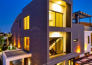 فيلا 6+1 في دوشيمالتي-منطقة أنطاليا 