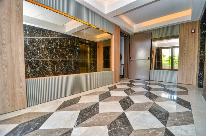 شقق 4+1 في كونيالتي-منطقة أنطاليا