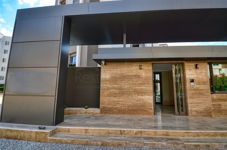 شقق 4+1 في كونيالتي-منطقة أنطاليا