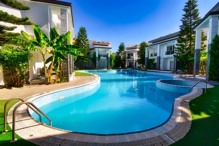 فلل 4 + 1 في جوزيلوبا - حي أنطاليا