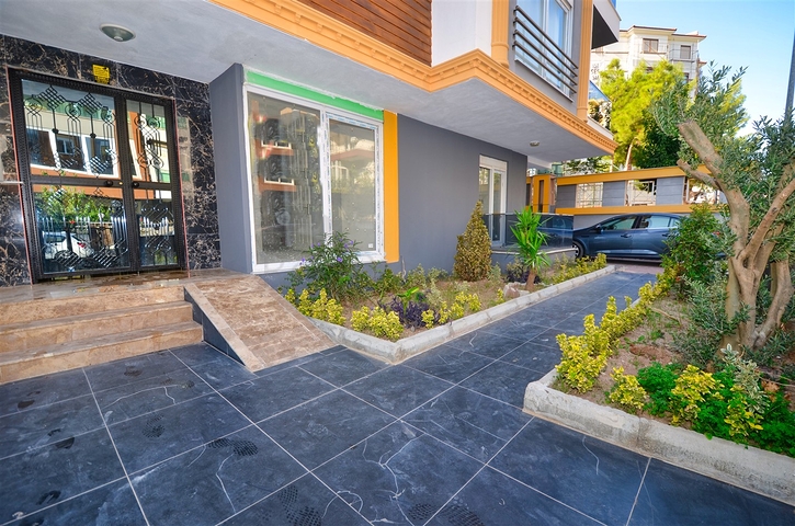 شقق بتصميم 2 + 1 في منطقة توروس - أنطاليا الصغيرة