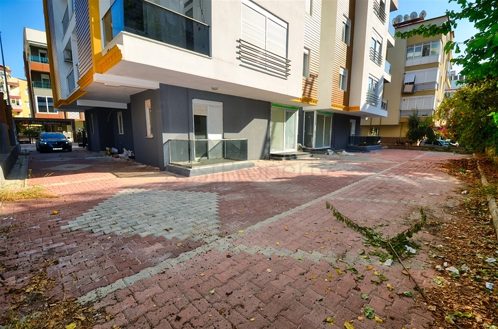 شقق بتصميم 2 + 1 في منطقة توروس - أنطاليا الصغيرة